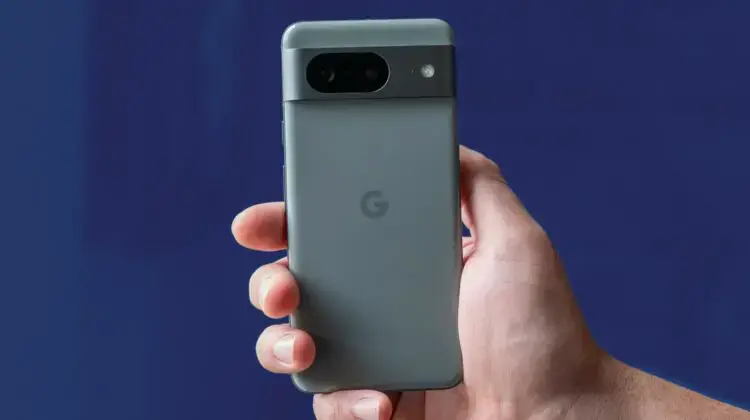 Google Pixel 8 in hand